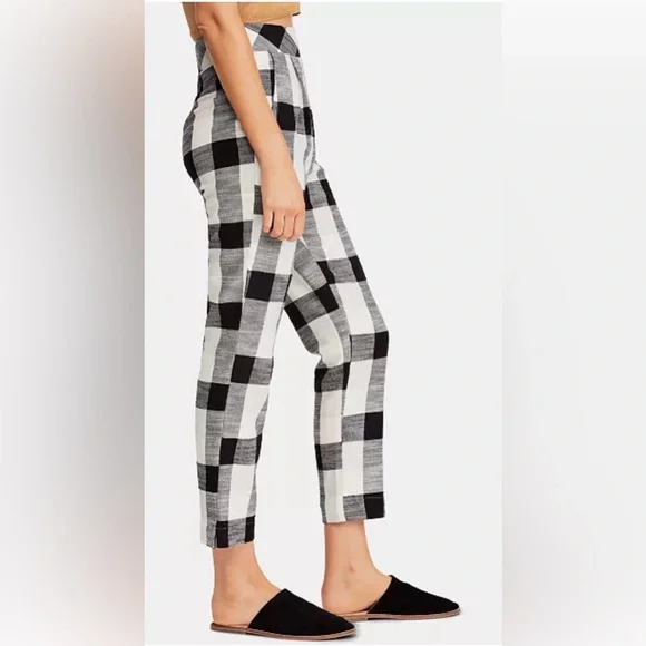 Free People | Clear Skies | Black &
White | Checkered | Cropped Pants | Size M - Picture 6 of 15